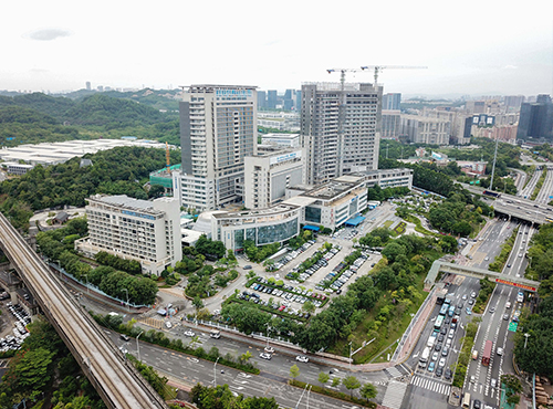 深圳第三人民医院（防静电活动地板）
